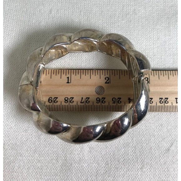 Silver Plated Heavy Metal Rope Style Hinged Bracelet - Picture 3 of 8